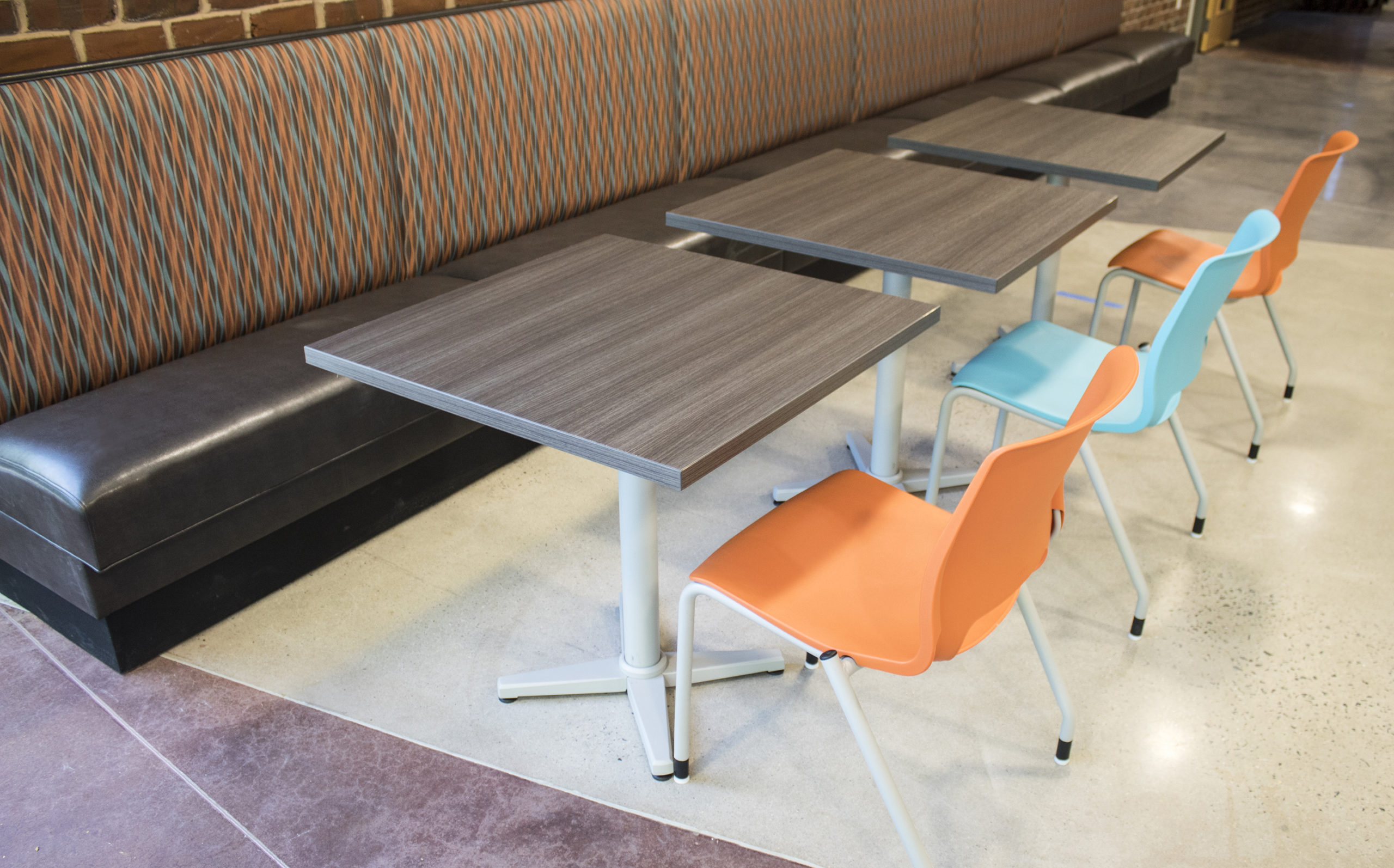 Employee Breakroom Tables and Chairs