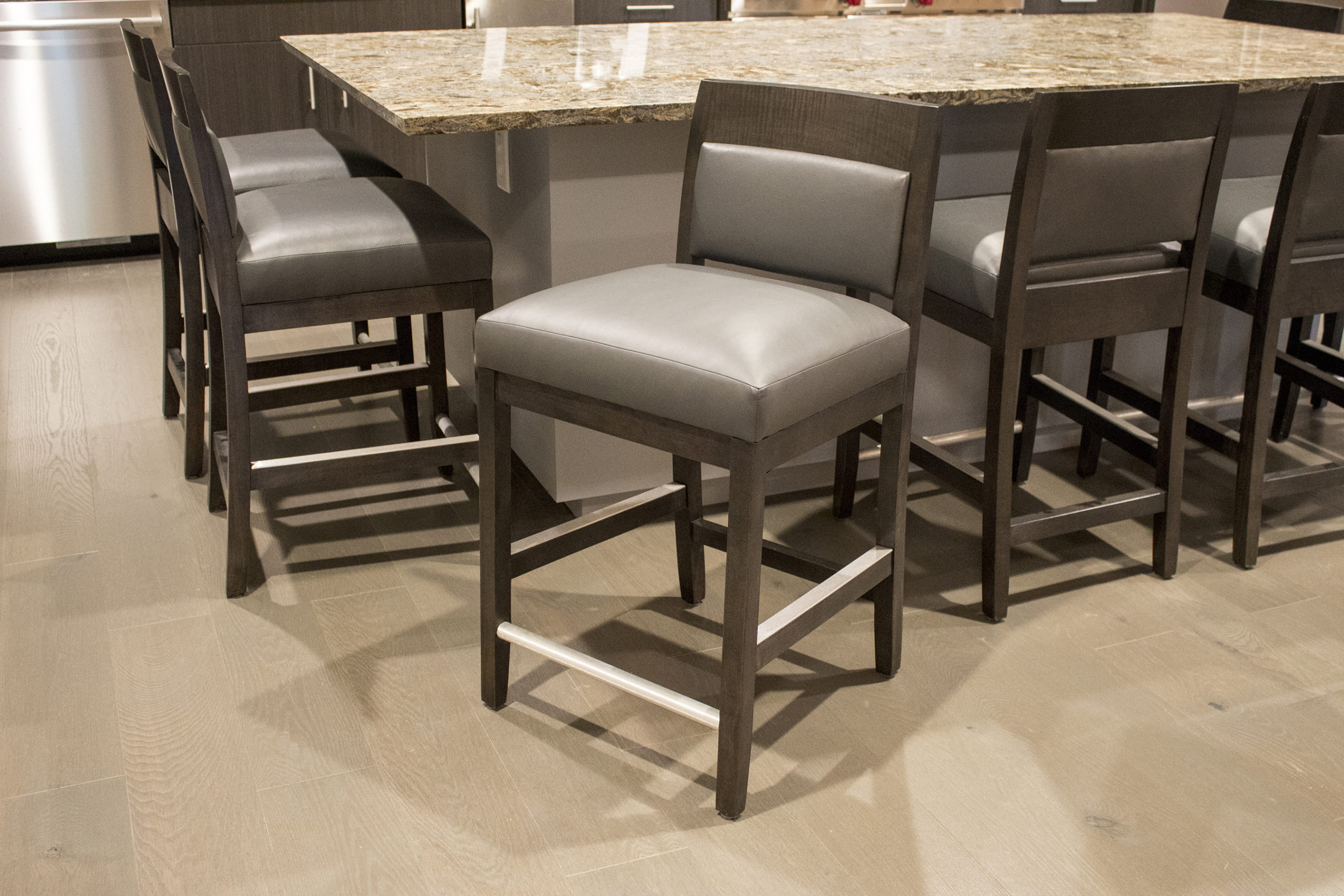 Executive Kitchen Island Chair